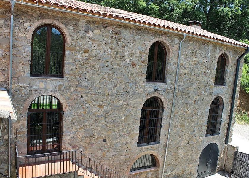 Catalonia Ripoll Entrance