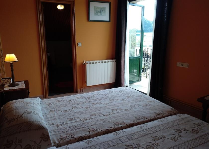 Galicia A Estrada Room