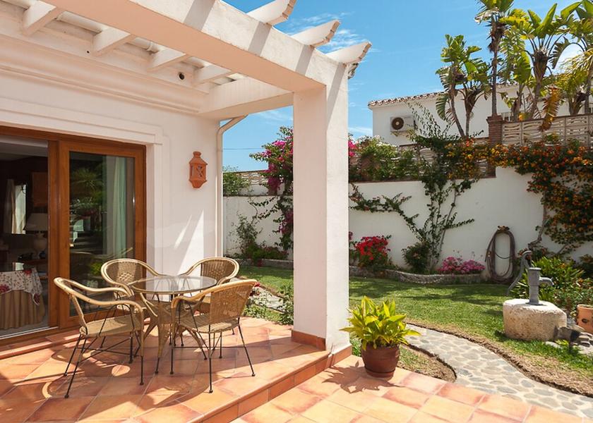 Andalucia Alhaurin de la Torre Exterior Detail