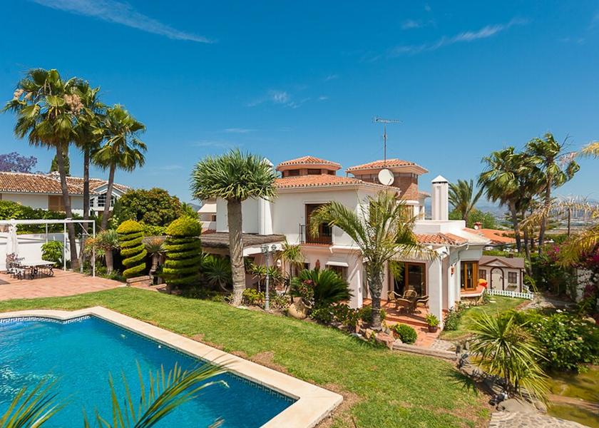 Andalucia Alhaurin de la Torre Exterior Detail