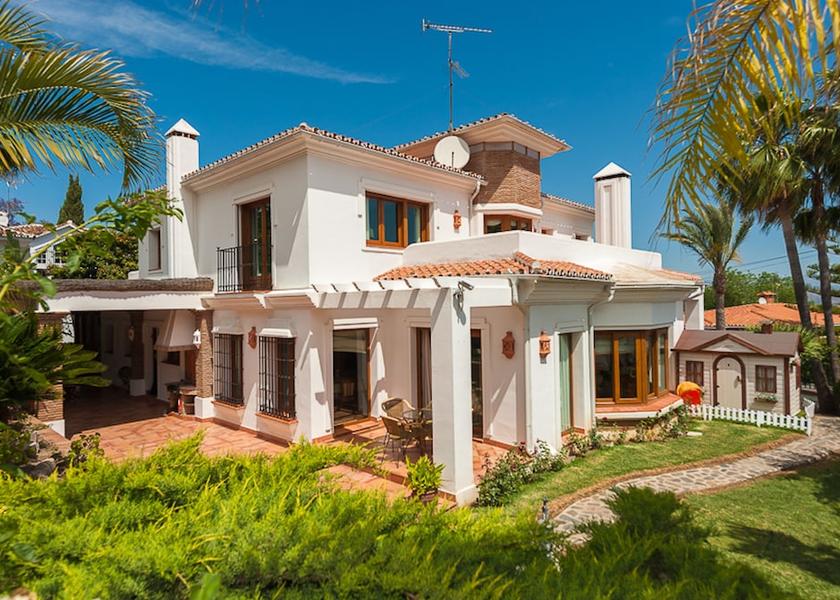 Andalucia Alhaurin de la Torre Exterior Detail