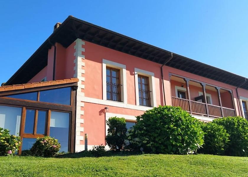 Asturias Llanes Facade