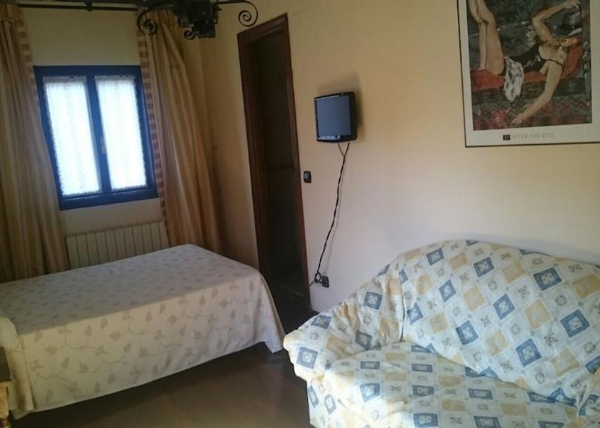 Cantabria Alfoz de Lloredo Room