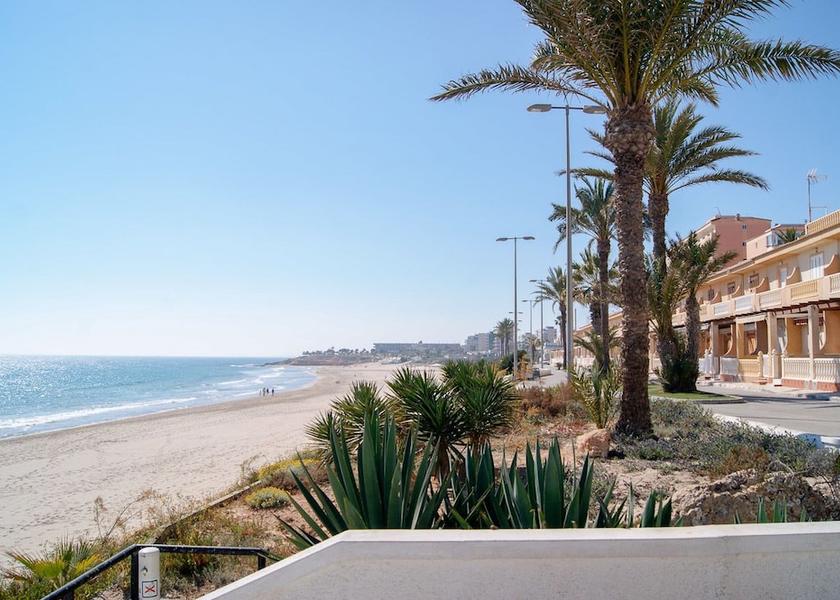 Valencian Community Pilar de la Horadada Exterior Detail