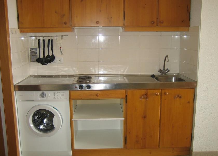 Catalonia Torroella de Montgrí Kitchenette