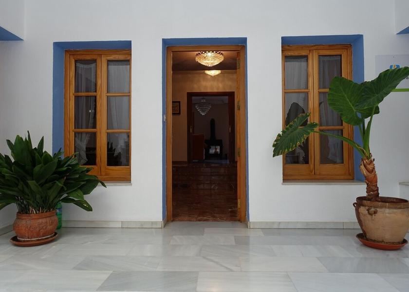 Andalusia Durcal Interior Entrance