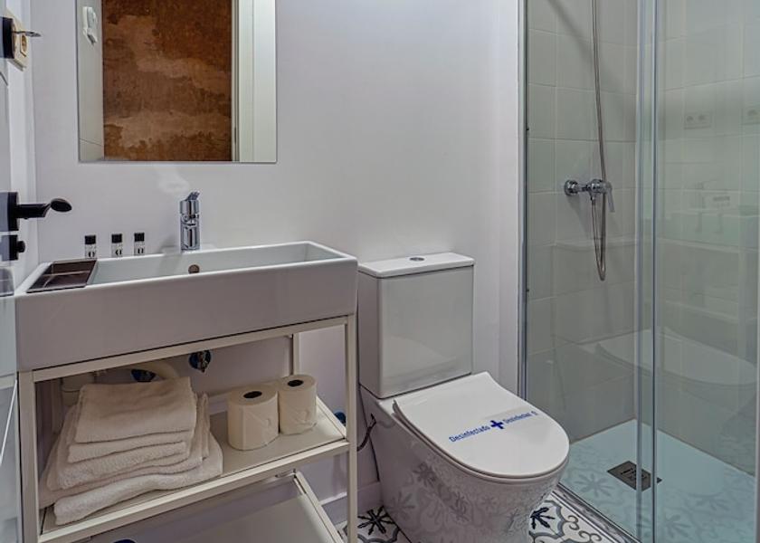 Castilla - La Mancha Talavera de la Reina Bathroom