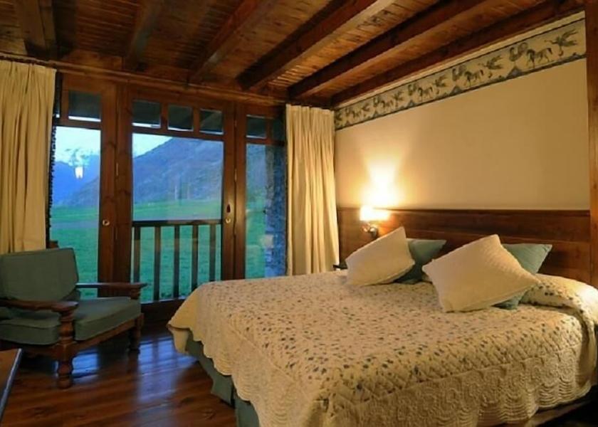 Catalonia Naut Aran Room