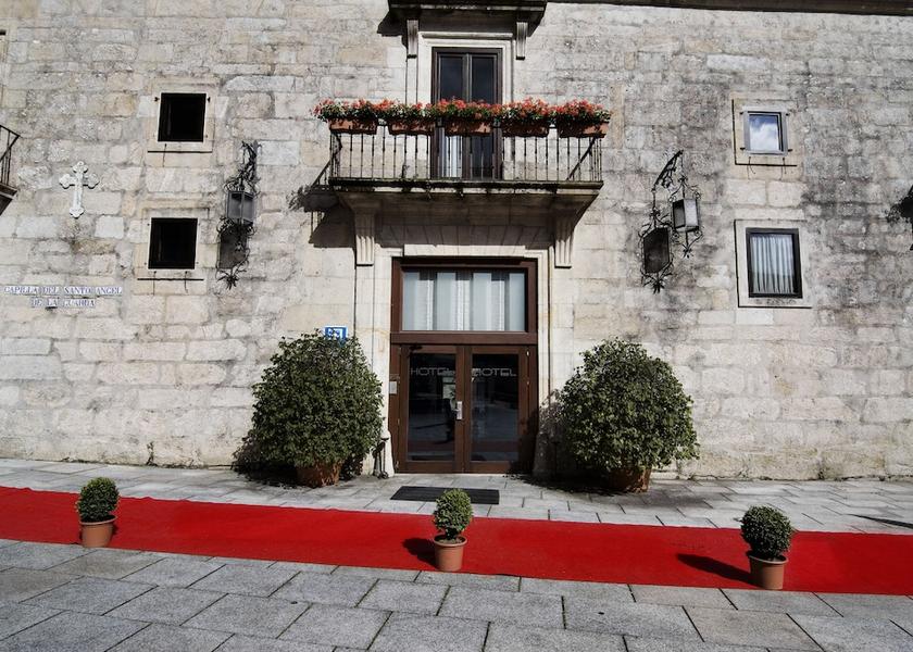 Galicia Dodro Entrance
