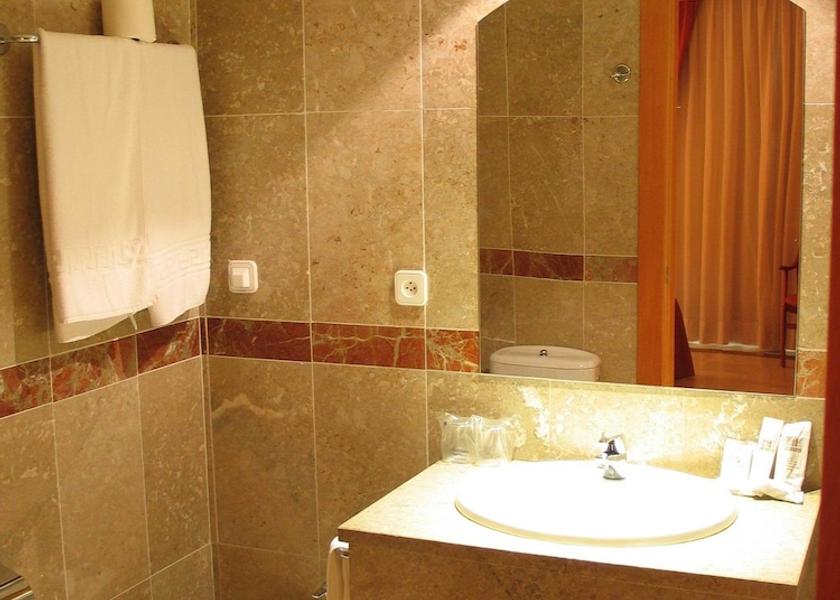 Murcia Caravaca de la Cruz Bathroom