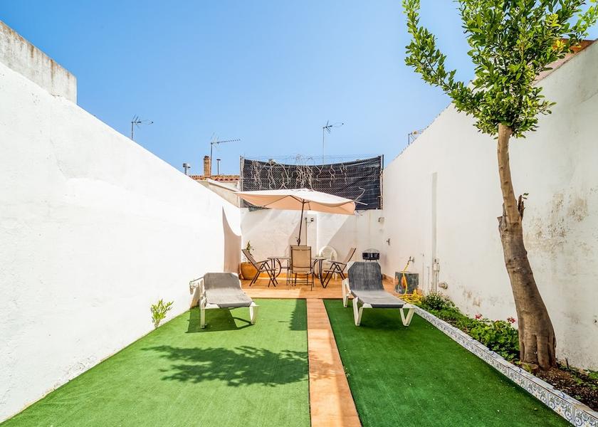 Catalonia Vilassar de Mar Courtyard