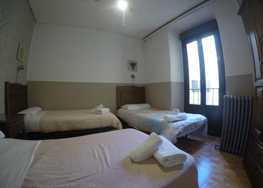 Community of Madrid Madrid Room
