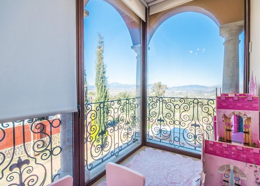 Childrens Theme Room