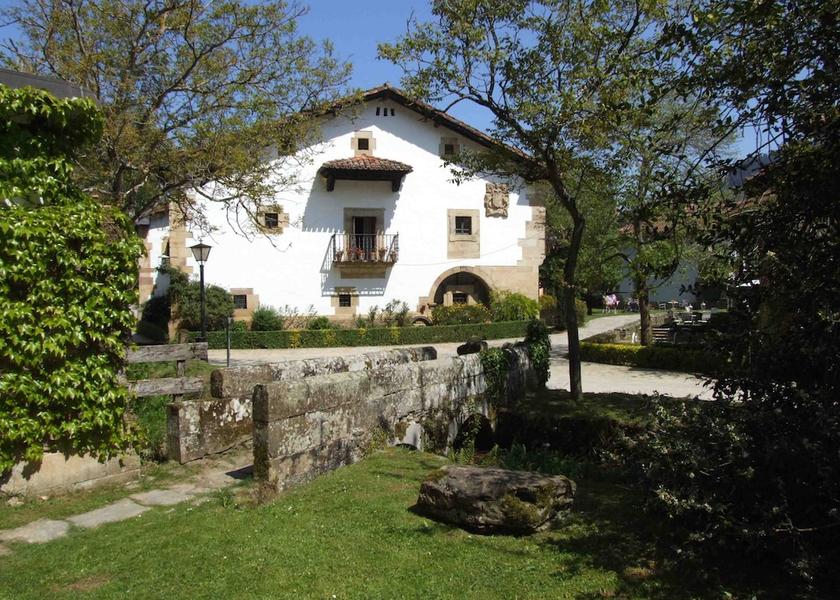 Cantabria Valle de Cabuerniga Exterior Detail