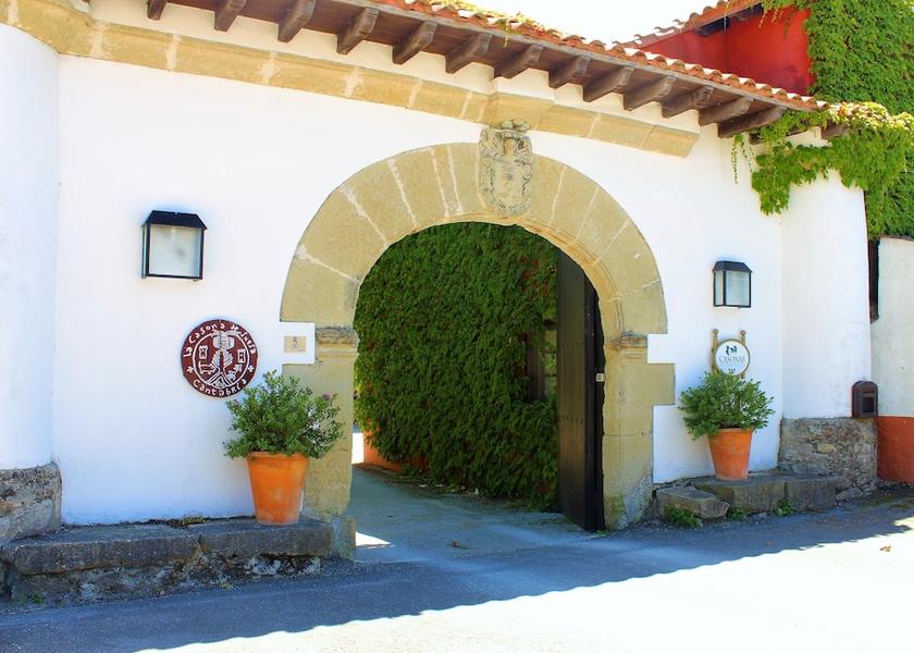 Cantabria Ribamontan al Mar Facade
