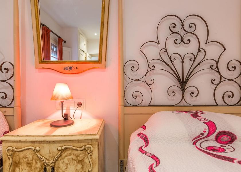 Catalonia Palafrugell Room