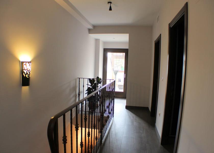 Aragon Alcaniz Interior Entrance