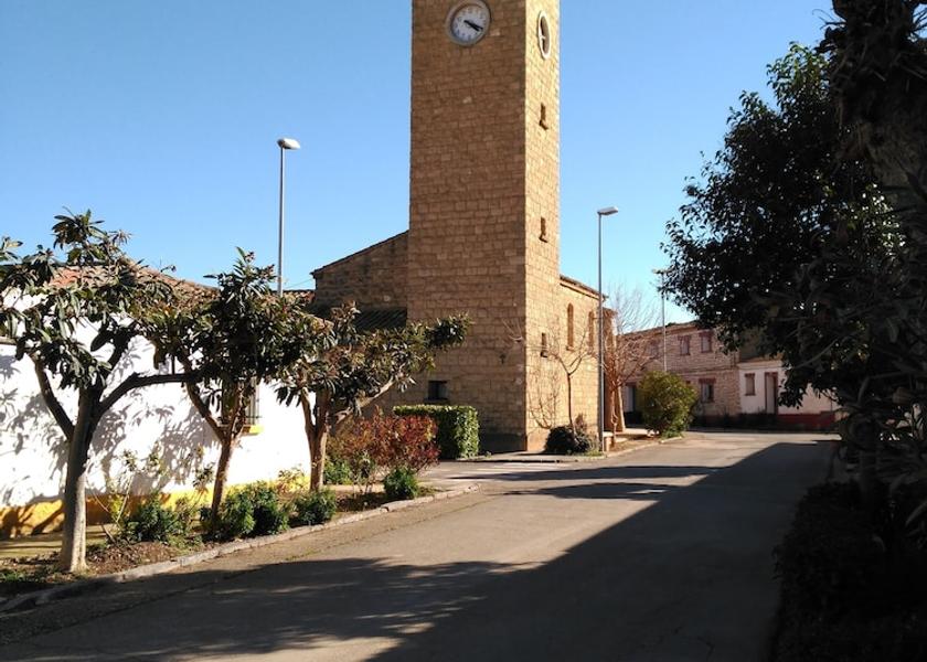Aragon Alcaniz Exterior Detail