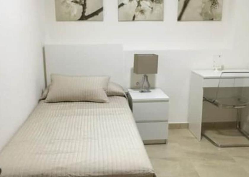 Valencian Community Alicante Room