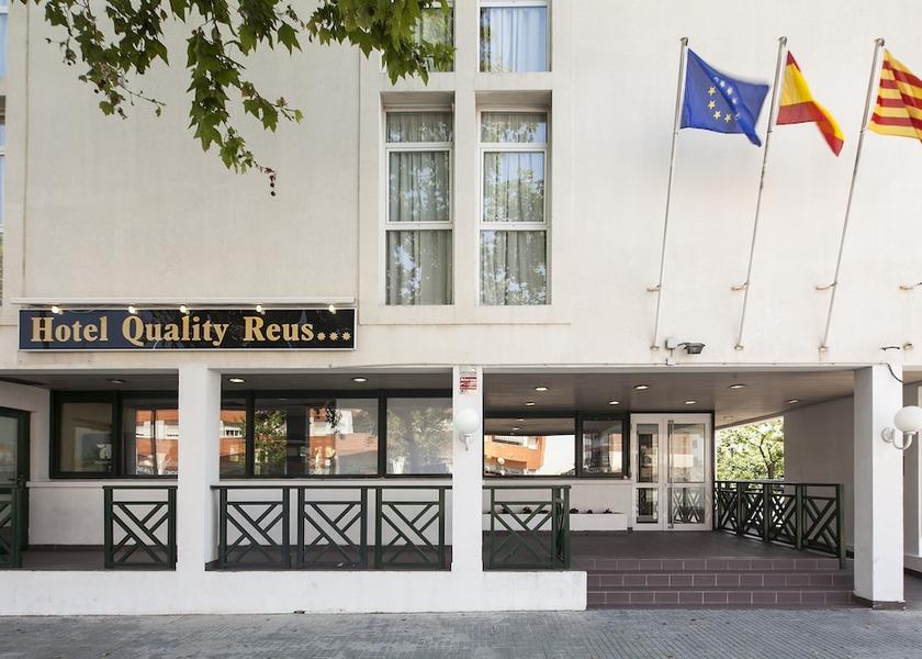 Catalonia Reus Exterior Detail