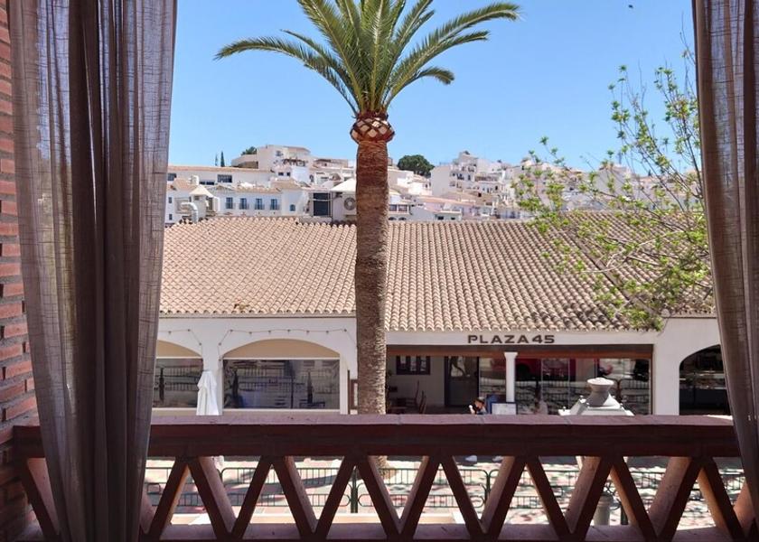 Andalucia Frigiliana Facade