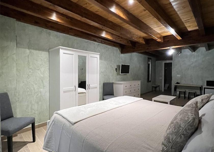 Basque Country Laguardia Room