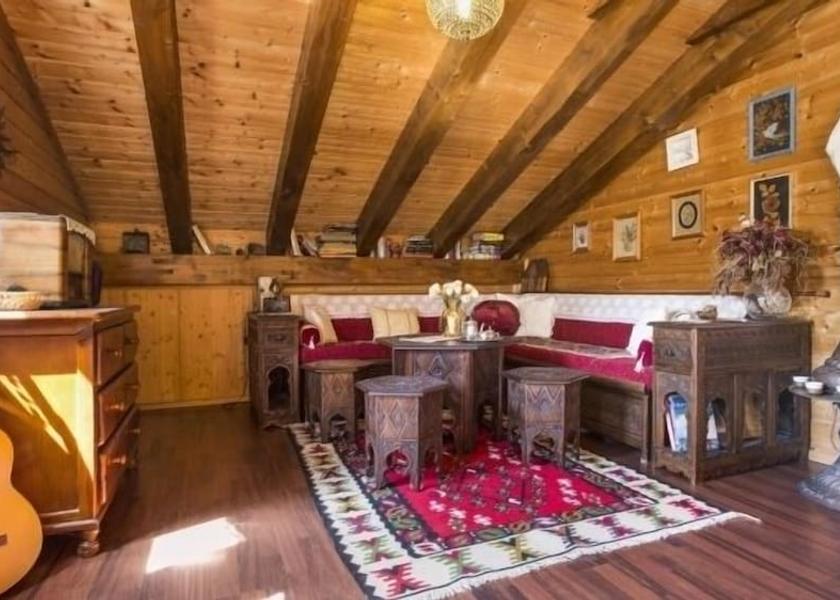 Catalonia Vidreres Interior Entrance