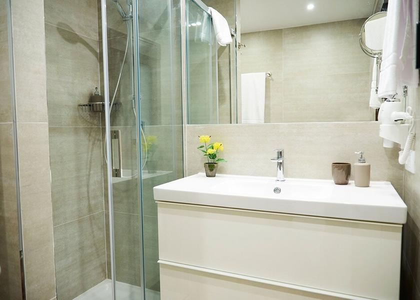 Extremadura Caceres Bathroom