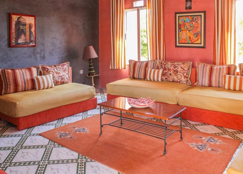  Oulad Hassoune Reception