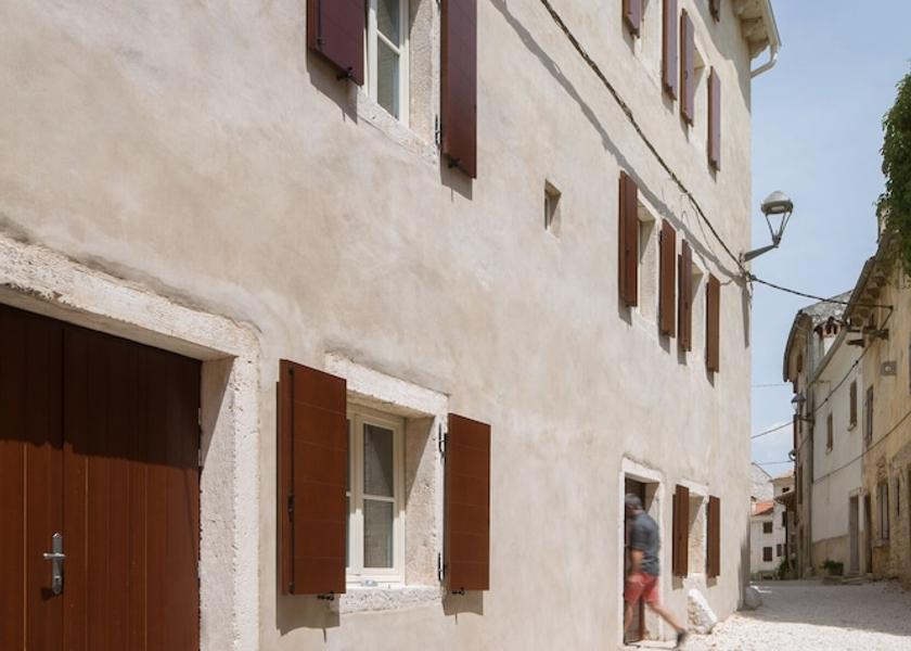 Istria (county) Bale Facade