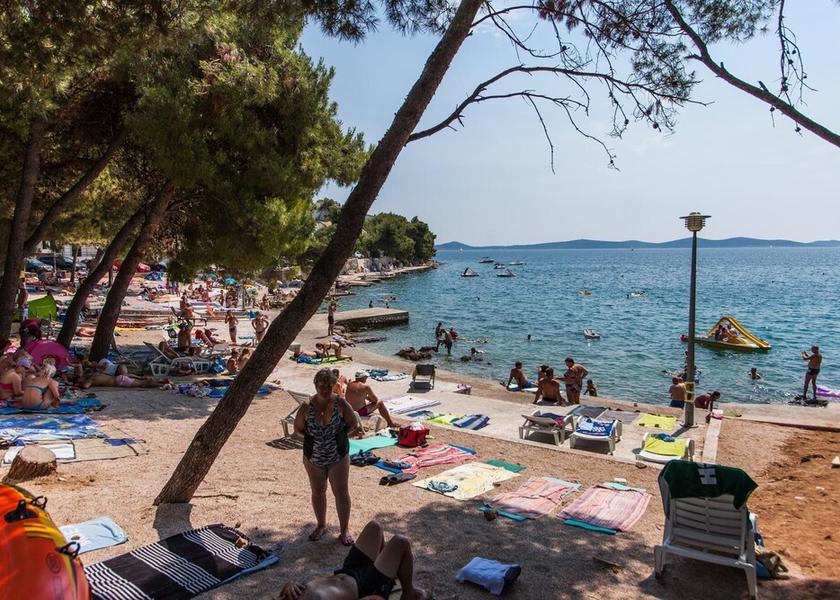 Sibenik-Knin Tribunj Beach