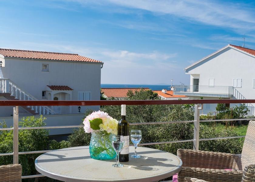 Sibenik-Knin Tribunj Outdoor Dining