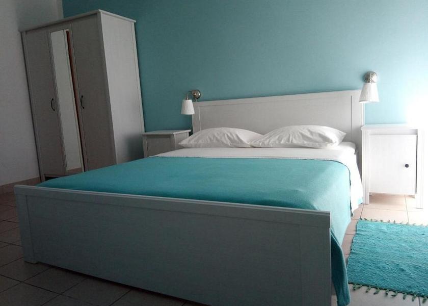 Sibenik-Knin Tribunj Room