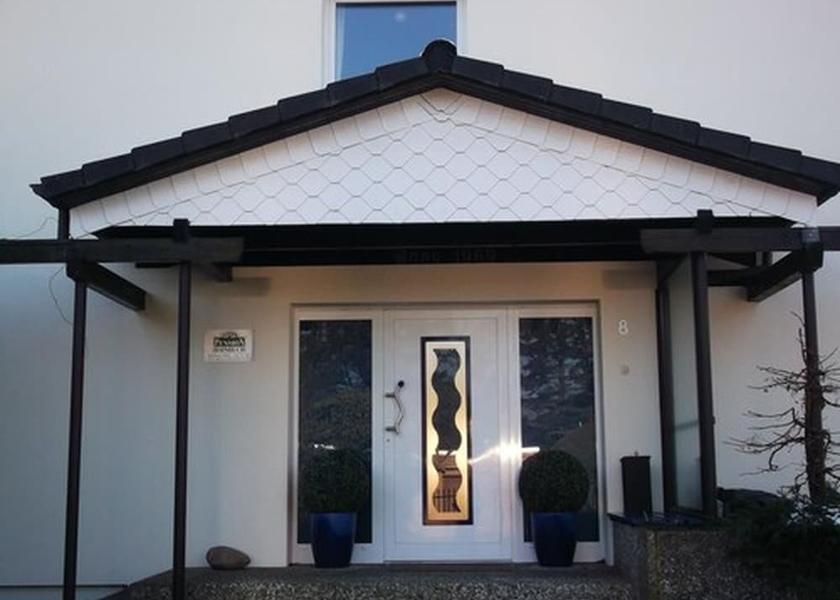 Lower Saxony Rosengarten Exterior Detail