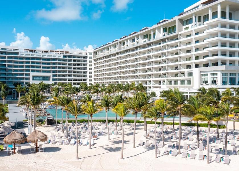 Quintana Roo Punta Sam Facade