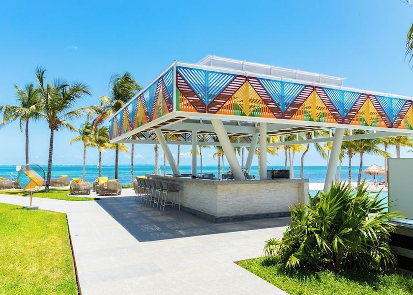 Quintana Roo Punta Sam Exterior Detail