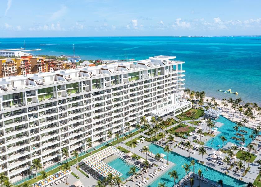 Quintana Roo Punta Sam Exterior Detail