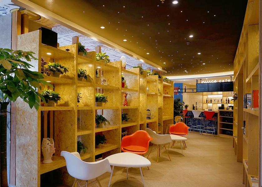 Gansu Jiayuguan Meeting Room