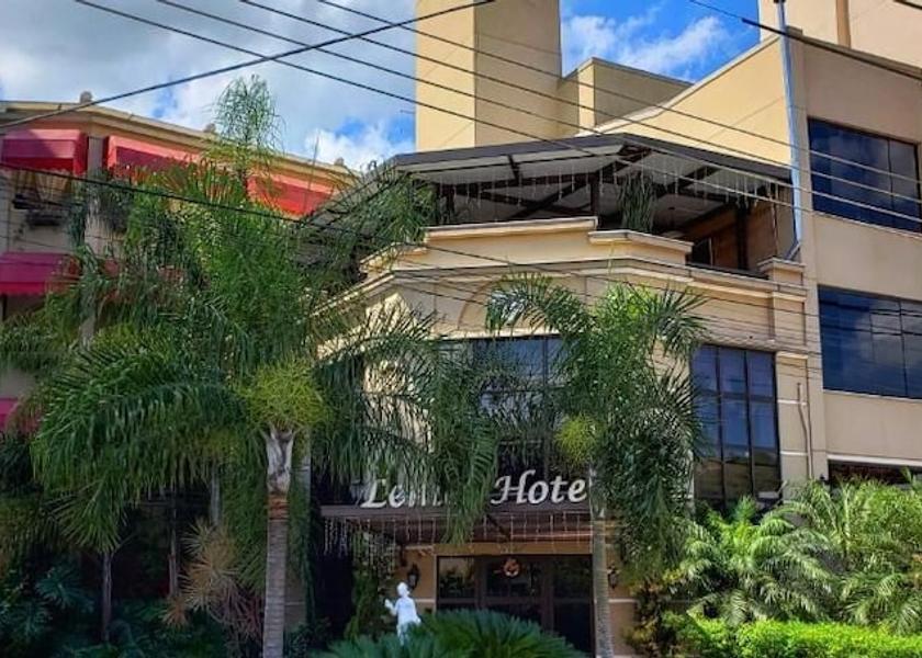 Southeast Region Barra do Pirai Exterior Detail