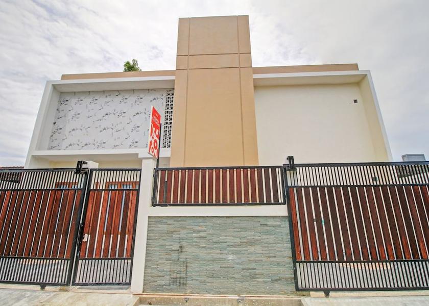 West Nusa Tenggara Mataram Front of property
