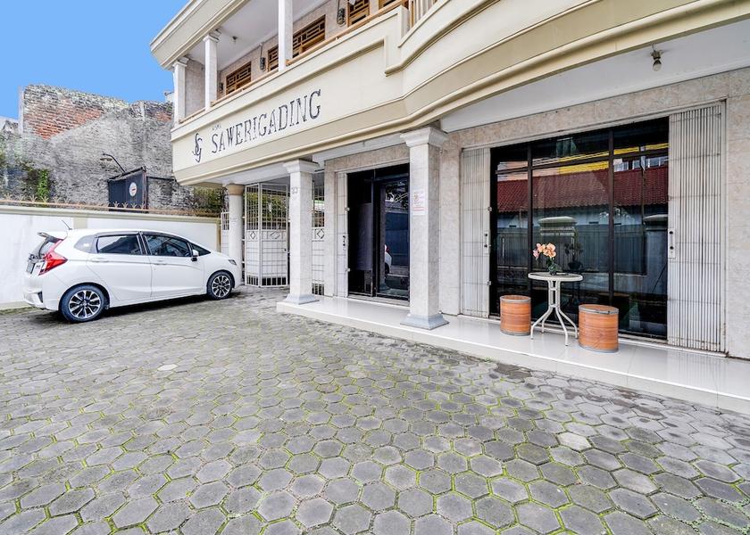 West Java Cileunyi Exterior Detail