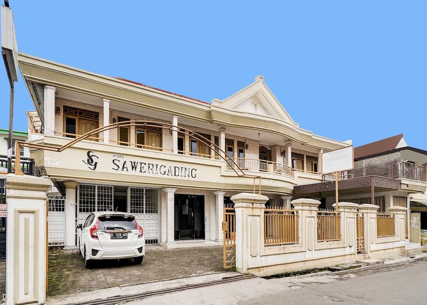 West Java Cileunyi Exterior Detail