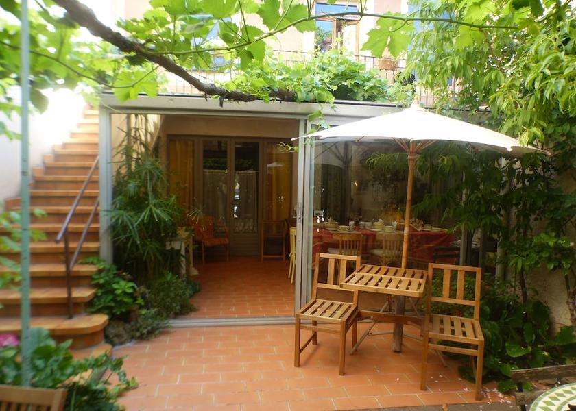 Provence - Alpes - Cote d'Azur Bedoin Exterior Detail