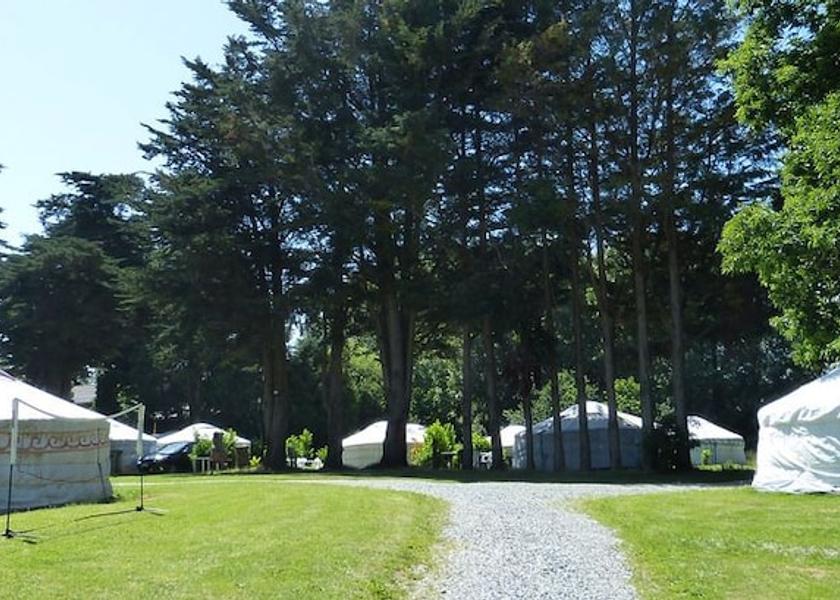 Brittany Beaussais-sur-Mer Property Grounds