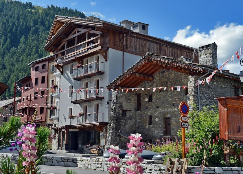 Auvergne-Rhone-Alpes Val-d'Isere Facade