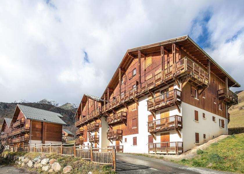 Auvergne-Rhone-Alpes Saint-Sorlin-d'Arves Facade