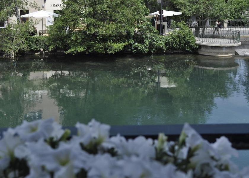 Provence-Alpes-Côte d'Azur L'Isle-sur-la-Sorgue Lake