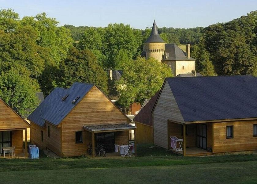 Nouvelle-Aquitaine Saint-Genies Exterior Detail