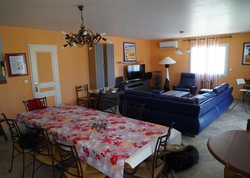 Occitanie Villeneuve-les-Beziers Interior Entrance