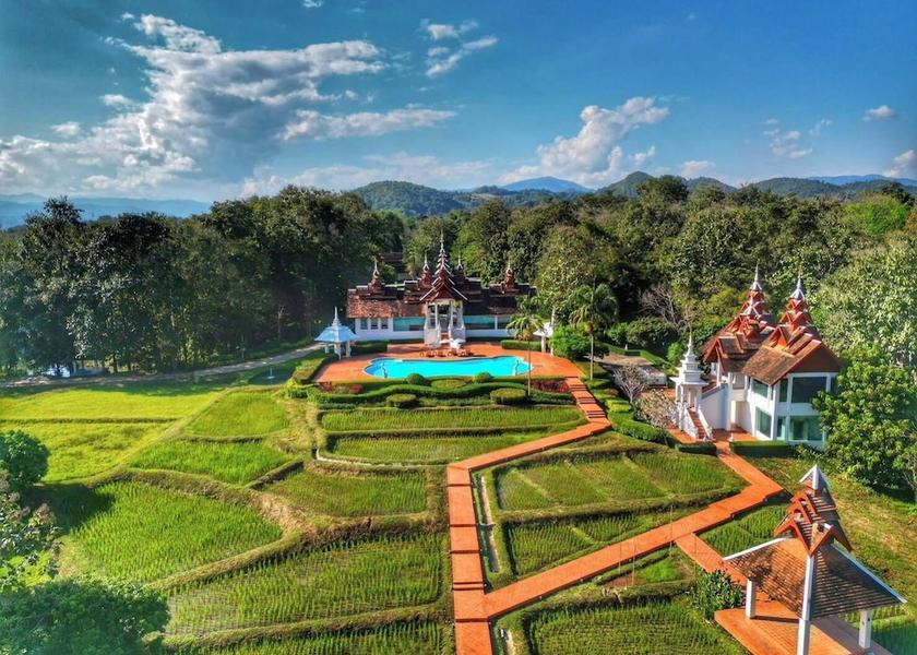 Chiang Mai Province Mae Taeng Exterior Detail